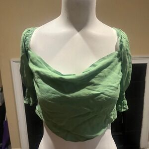 BNWT Green linen crop top with tie back Boho
